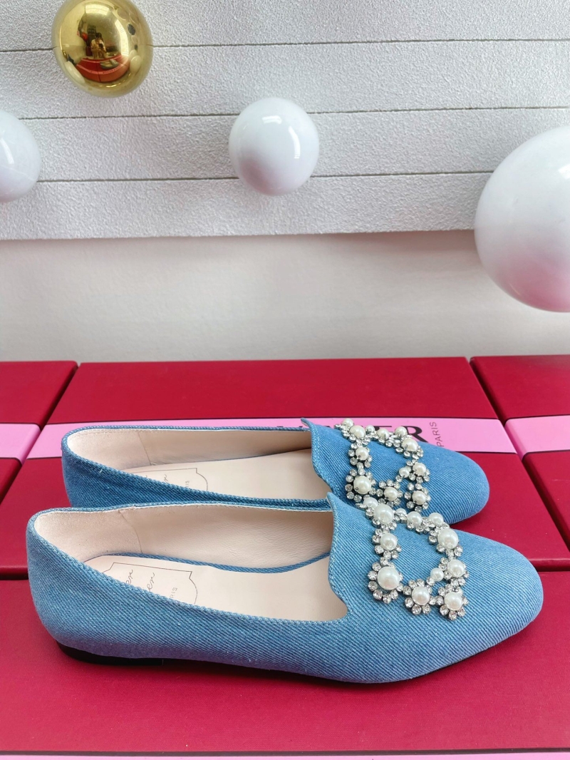 Roger Vivier Flat Shoes